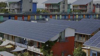 Waldo Bustamante/»Urge construir con eficiencia energética»