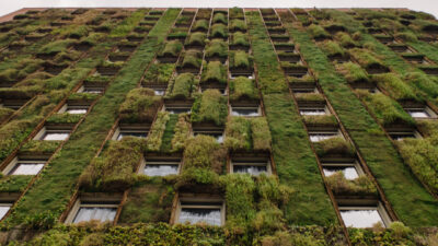 Entrevista en T13 Radio/ Felipe Encinas y los desafíos de la arquitectura sustentable