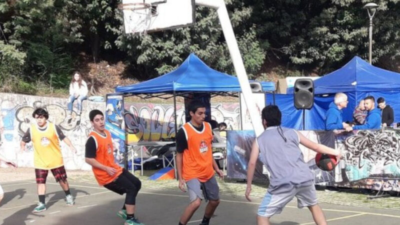 Urbanismo: conoce cómo ha cambiado el uso de parques y plazas en Chile
