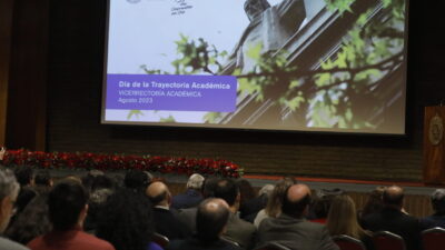 UC distingue a investigadores CEDEUS por su trayectoria académica