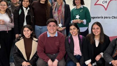 Investigadores CEDEUS participan del conversatorio Minería y Mitos sobre su Contaminación en el Congreso IPCH