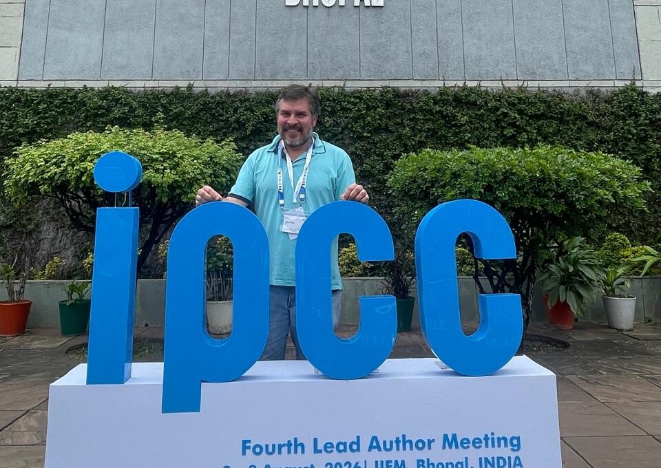 Jorge Gironás en cumbre por cambio climático
